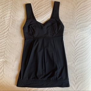 Lululemon workout tank